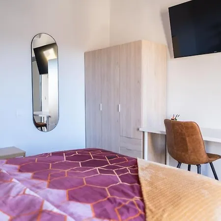 Villa Radiant 5 Bedroom Family With Jacuzzi + Roof Deck *
